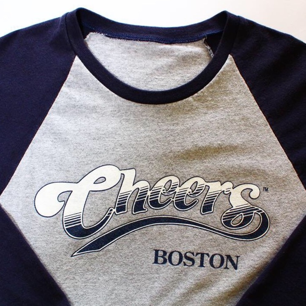 Cheers Boston raglan